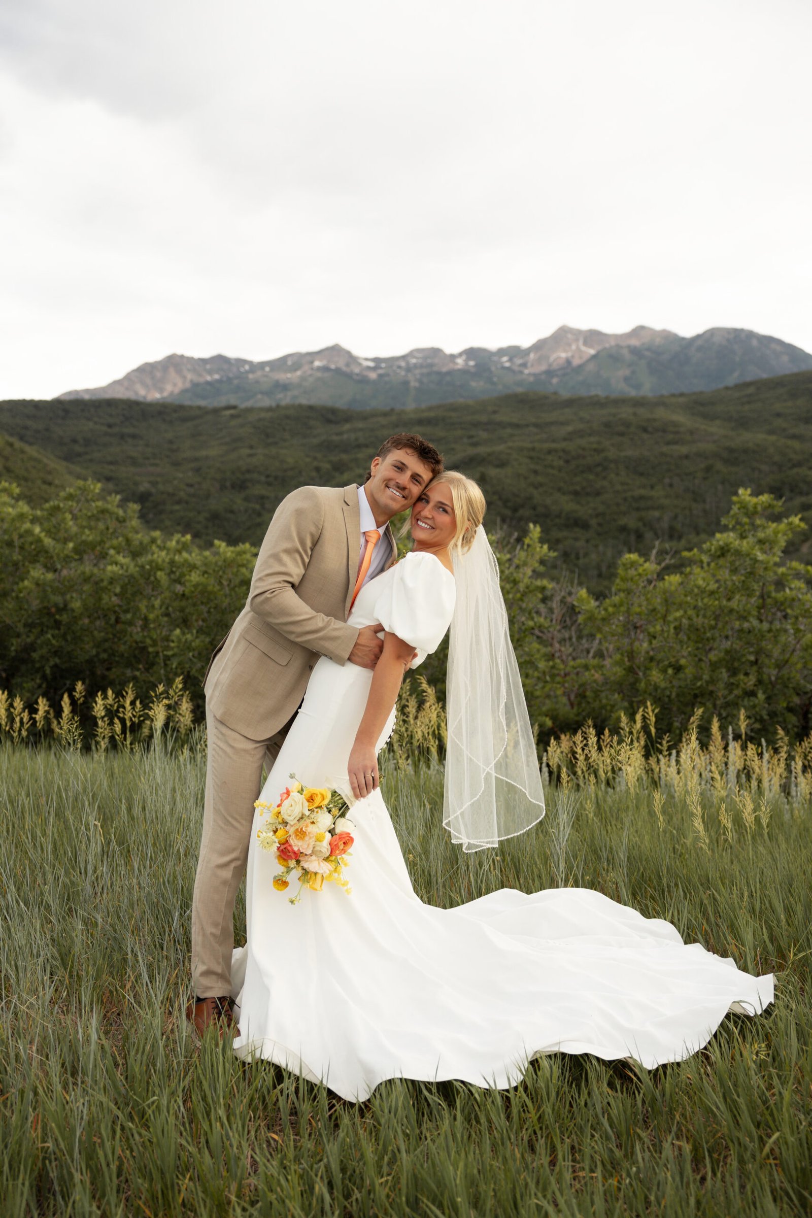 Laurels and Lace bride and groom in the Utah mountains